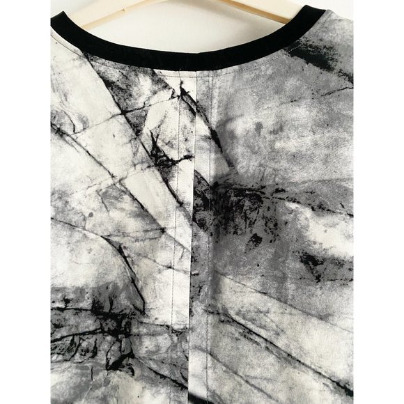 Helmut Lang "Terrene" Short Sleeve Printed Black/ White Top, size XS - Picture 8 of 8